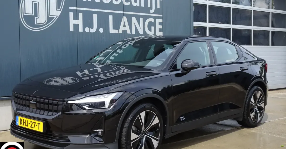 Polestar 2 (2023) — foto 1