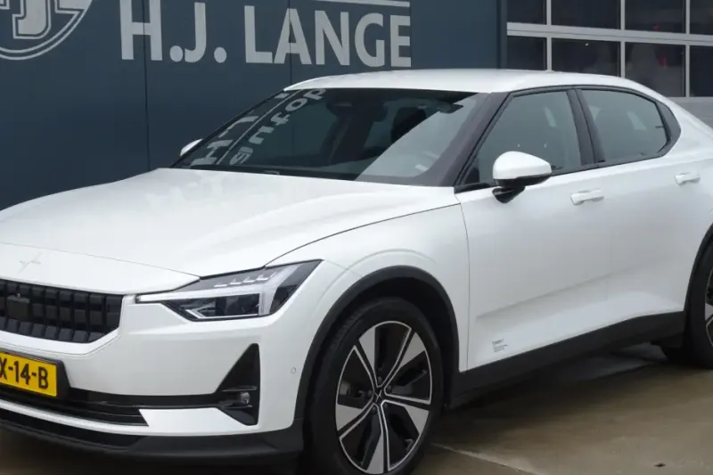 Polestar 2 (2023)