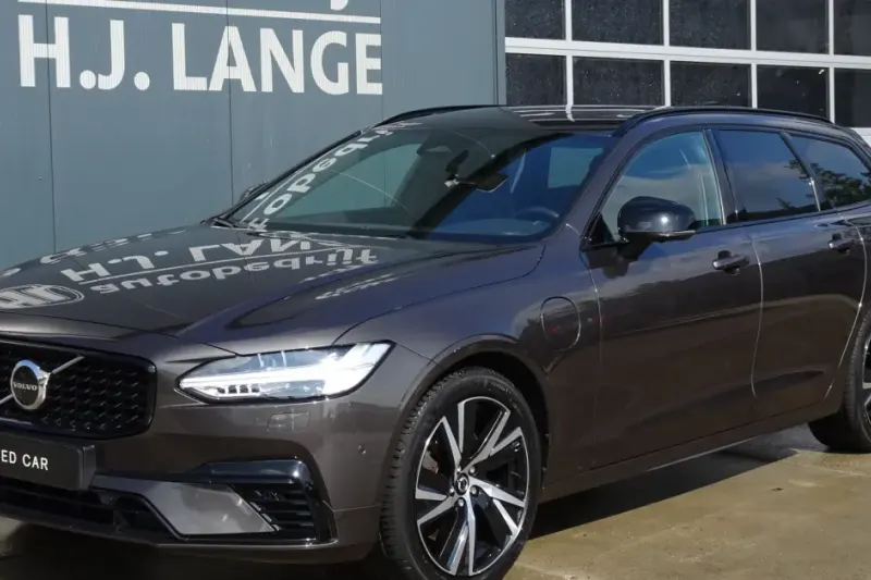 Volvo V90 (2022)
