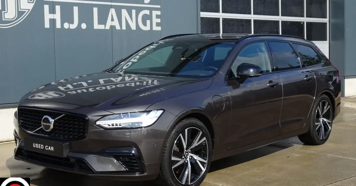Volvo V90 (2022) — foto 1