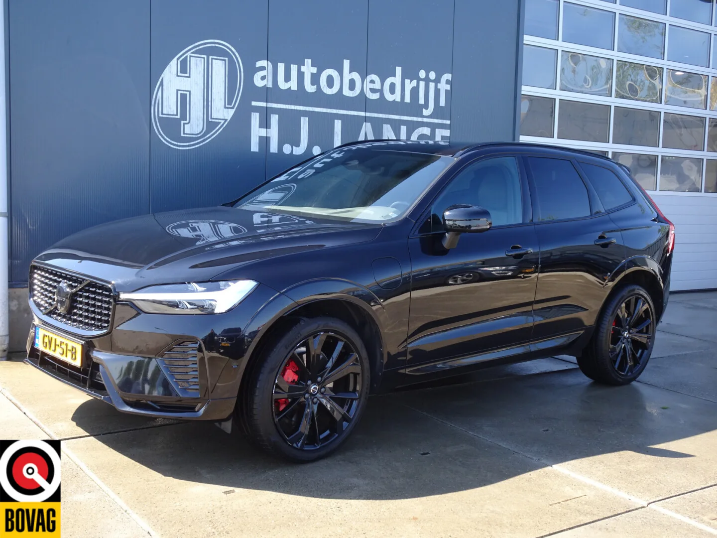 Volvo XC60 (2024) — foto 1