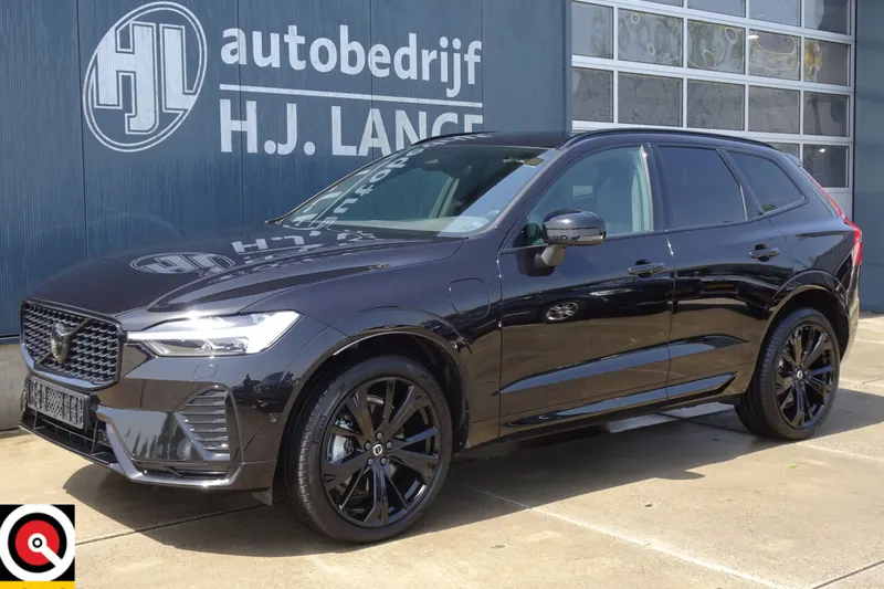 Volvo XC60 (2024)