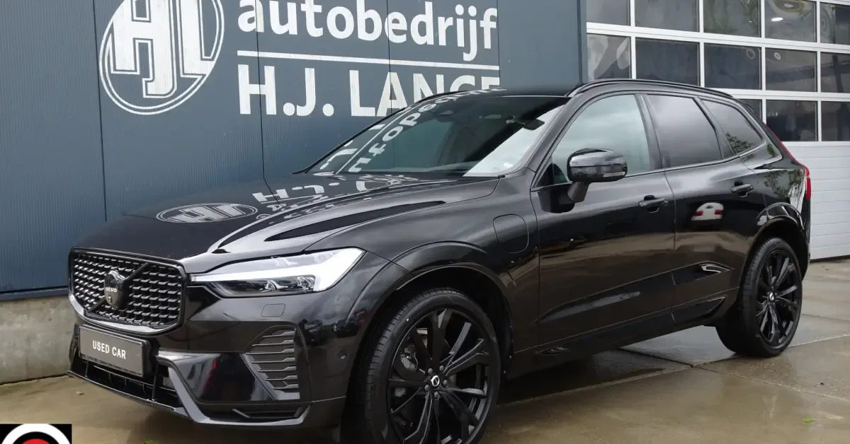 Volvo XC60 (2024) — foto 1