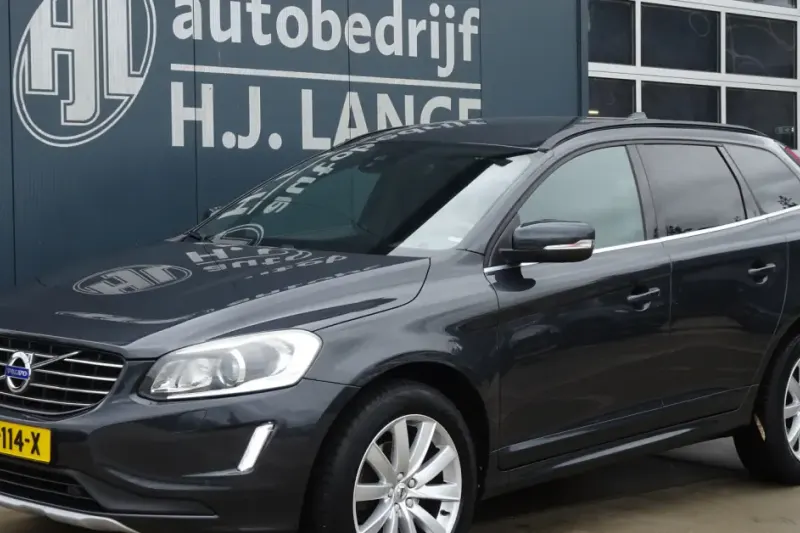Volvo XC60 (2015)