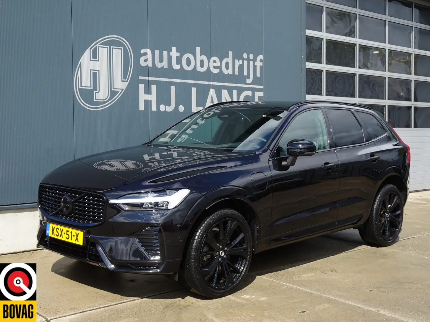 Volvo XC60 (2024) — foto 1