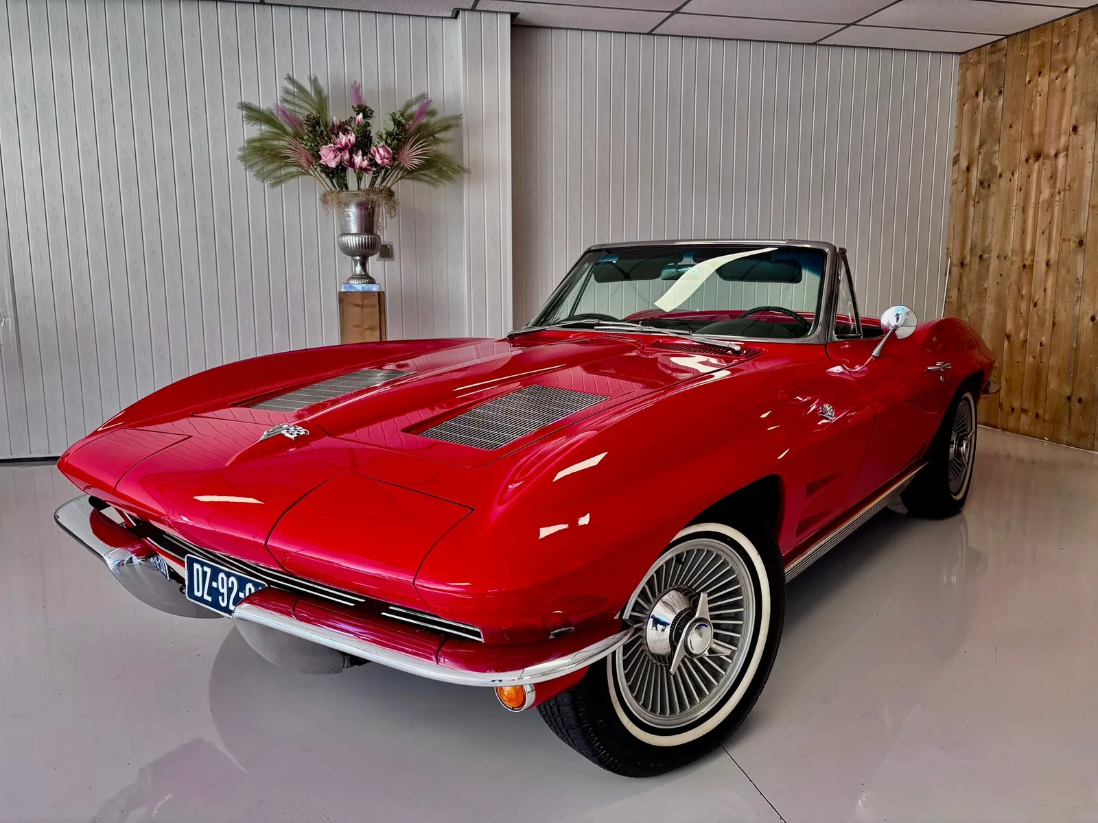 Chevrolet CORVETTE (1963) — foto 1
