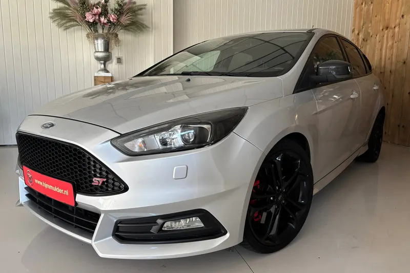Ford Focus (2016)