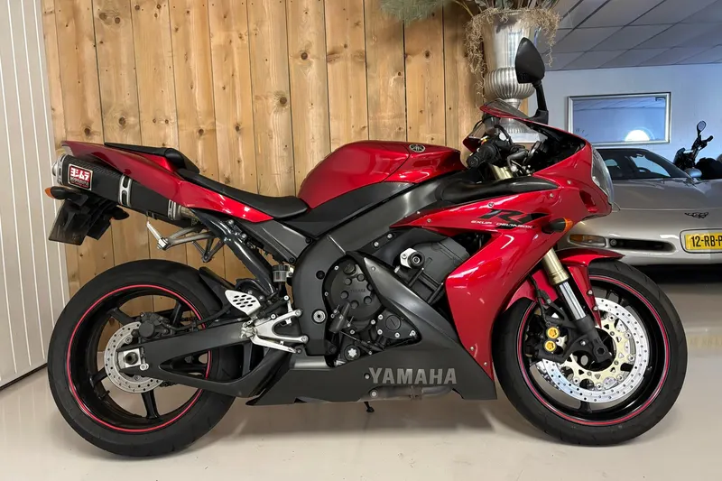 Yamaha Sport YZF-R1nieuw (2004)