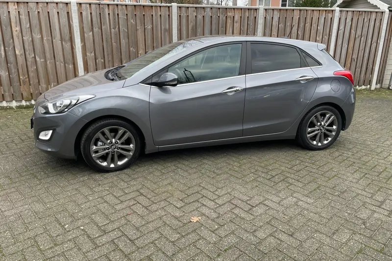 Hyundai i30 (2015)