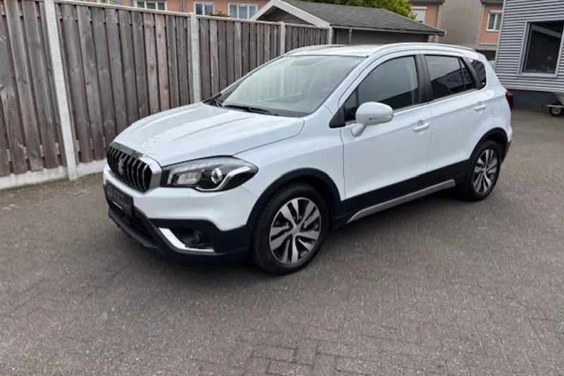 Suzuki S-Cross (2019)