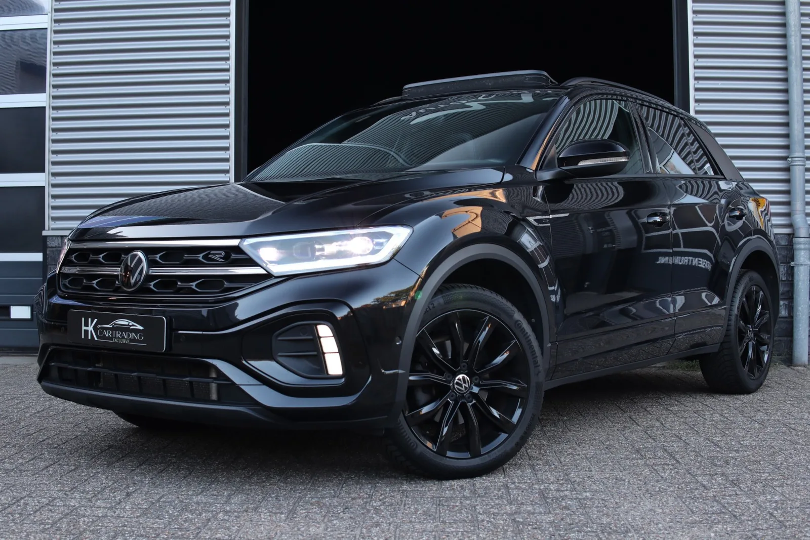 Volkswagen T-Roc (2022) — foto 1