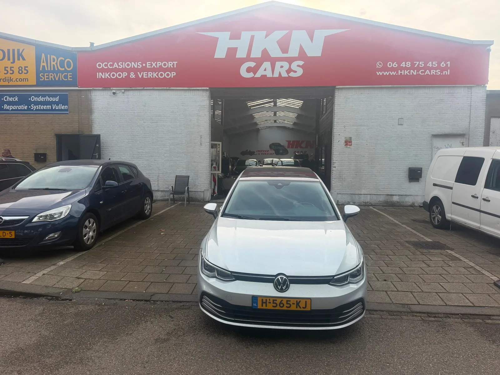 Volkswagen Golf (2020) — foto 1