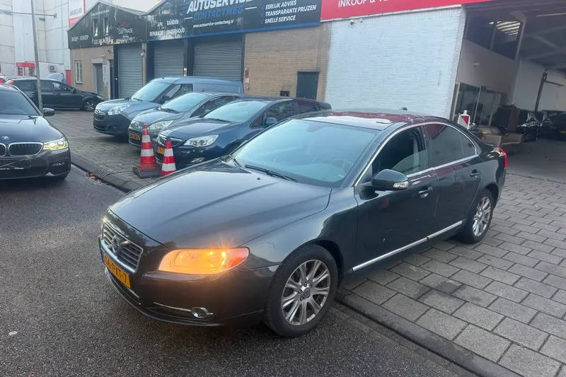 Volvo S80 (2011)