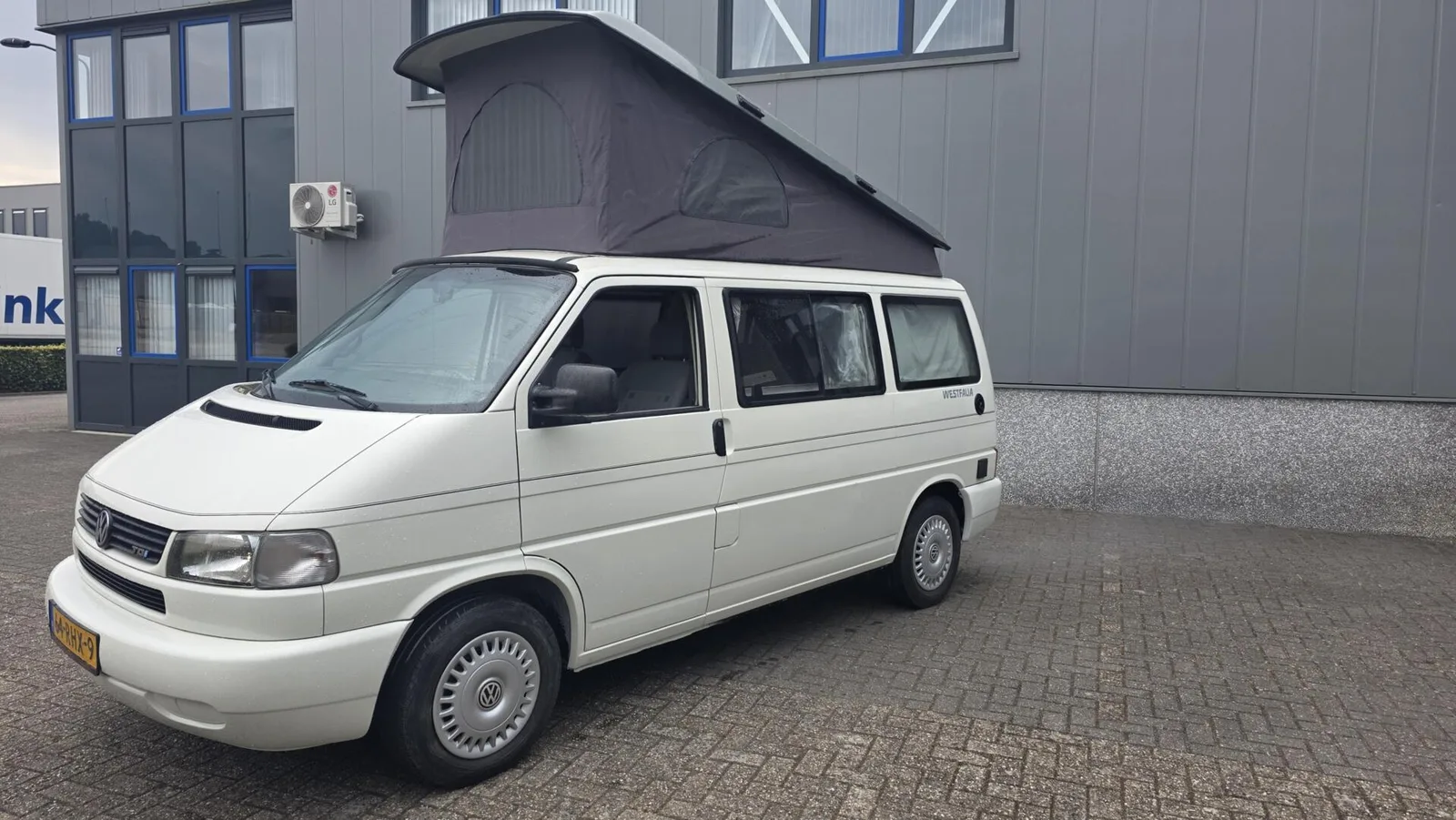 Volkswagen Transporter (2002) — foto 1