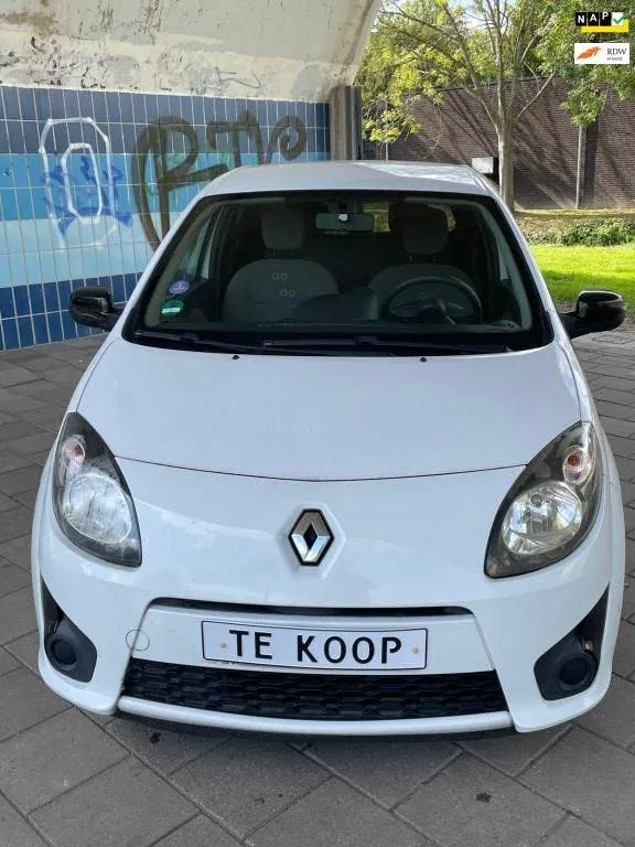 Renault Twingo (2011) — foto 1