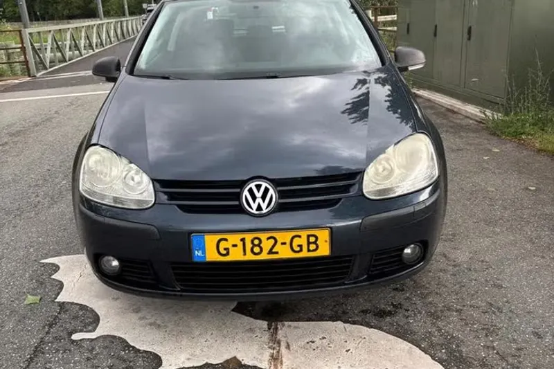Volkswagen Golf (2007)