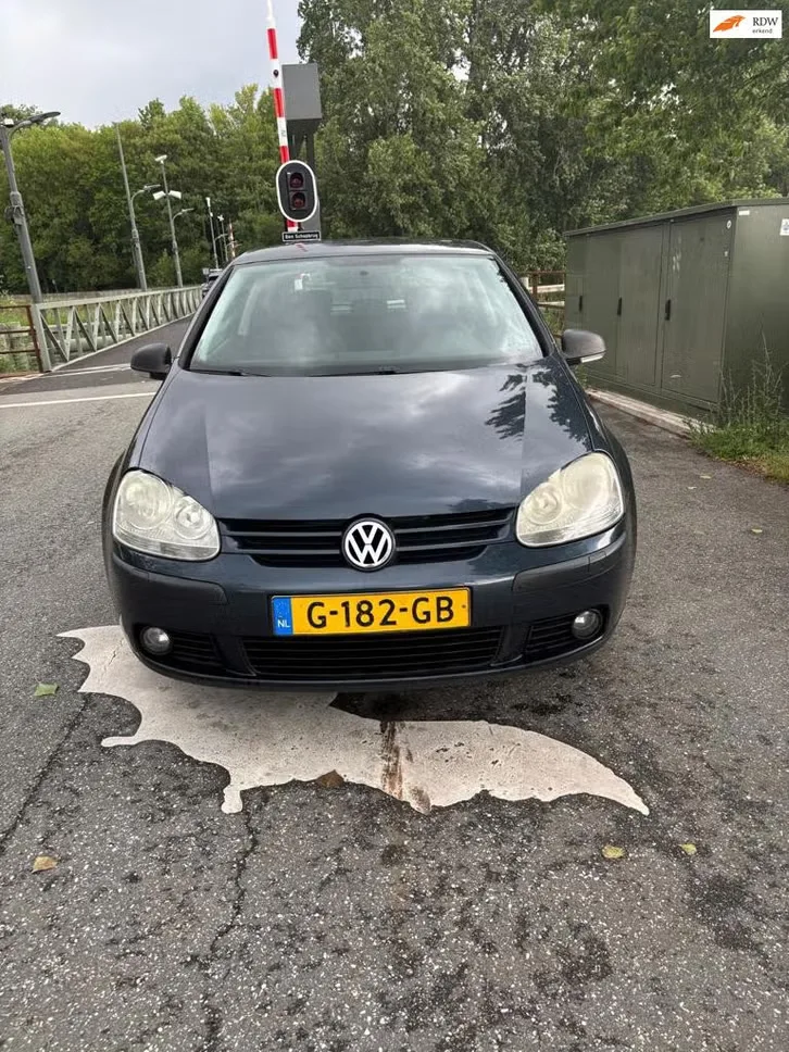 Volkswagen Golf (2007) — foto 1