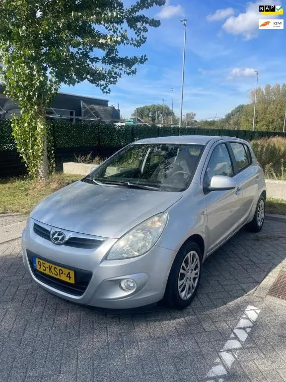 Hyundai i20 (2010) — foto 1