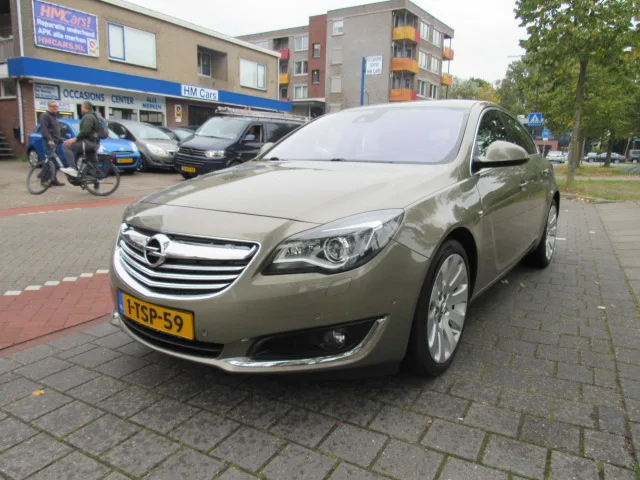 Opel Insignia (2014) — foto 1