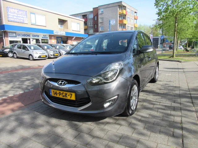 Hyundai ix20 (2011) — foto 1