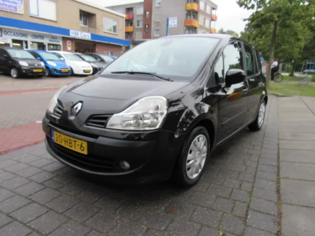 Renault Modus (2008) — foto 1