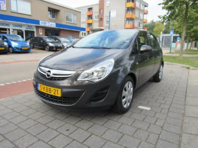 Opel Corsa (2013) — foto 1