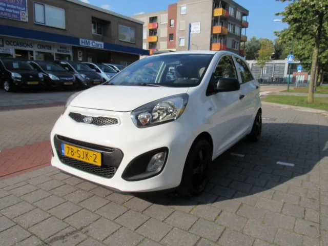 Kia Picanto (2011) — foto 1