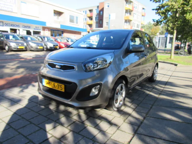 Kia Picanto (2013) — foto 1