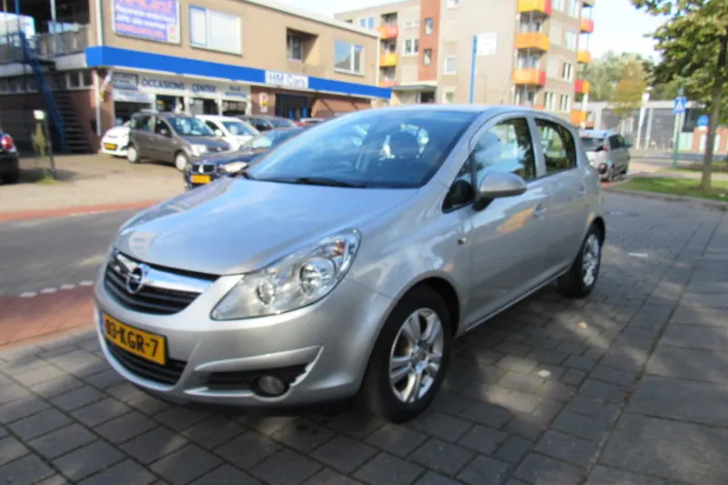 Opel Corsa (2009)