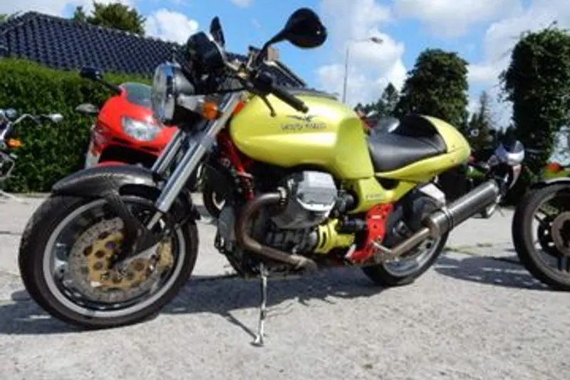 Moto Guzzi V11 Sport (1999)