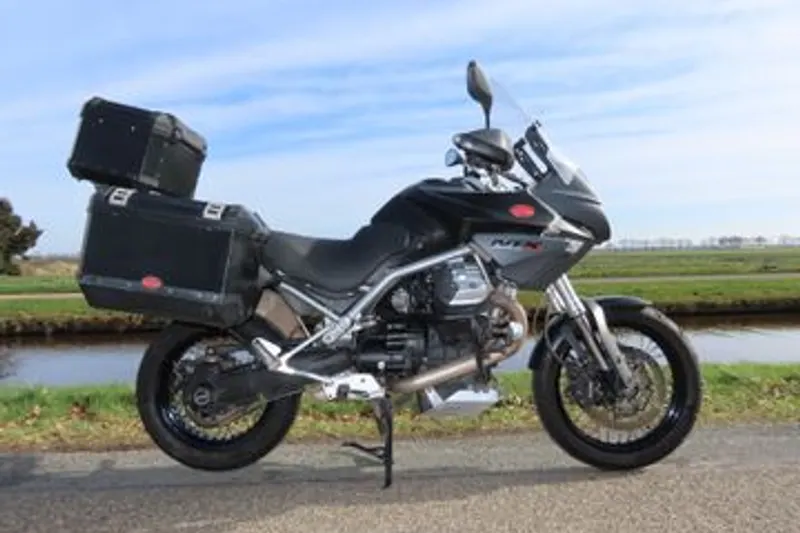 Moto Guzzi Stelvio 1200 8V (2011)