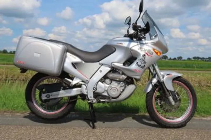 Aprilia Pegaso 650 (1998)