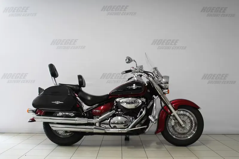 Suzuki C800 (2008)