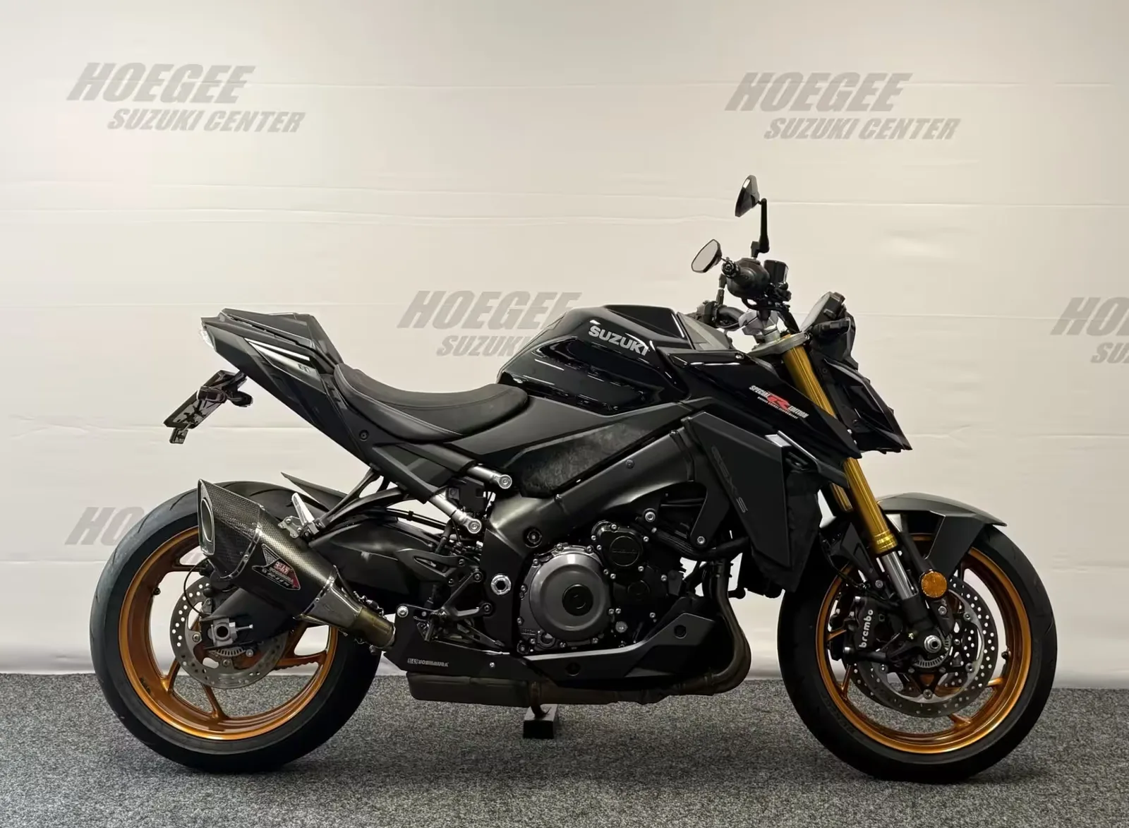 Suzuki GSX-S1000A (2023) — foto 1