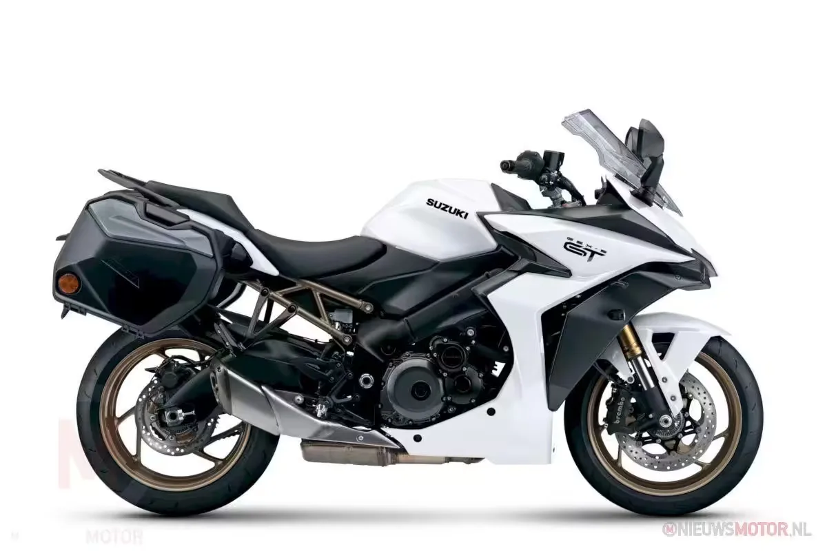 Suzuki GSX-S1000GT (2026) — foto 1