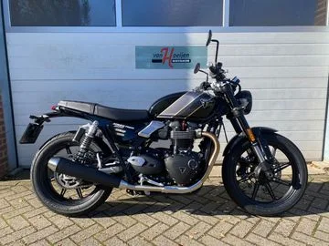 Triumph Speed Twin 900 (2026) — foto 1