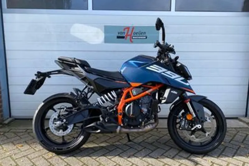 KTM 390 Duke (2026)