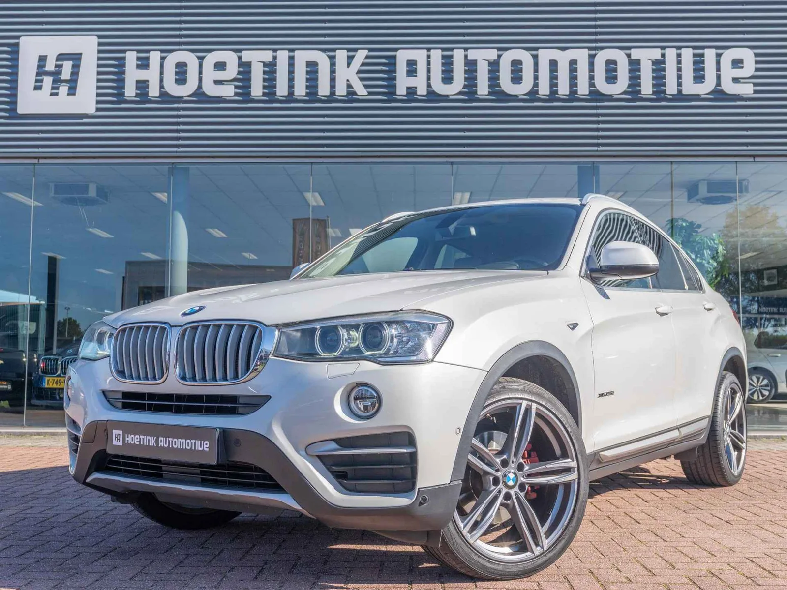 BMW X4 (2016) — foto 1