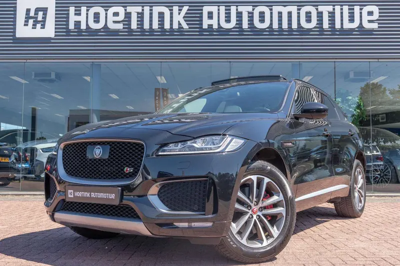 Jaguar F-Pace (2016)