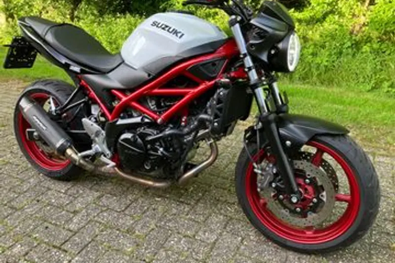 Suzuki SV650 (2022)