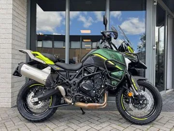 Benelli TRK 702 X (2026) — foto 1