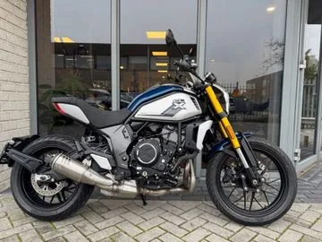 CFMoto 700 CL-X Heritage (2023) — foto 1