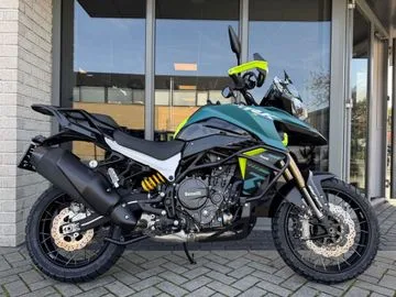 Benelli TRK 902 Xplorer (2026) — foto 1