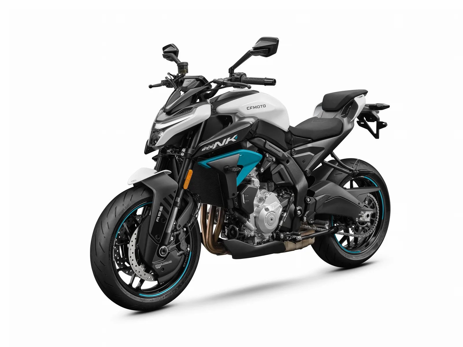 CFMoto 675 NK (2026) — foto 1