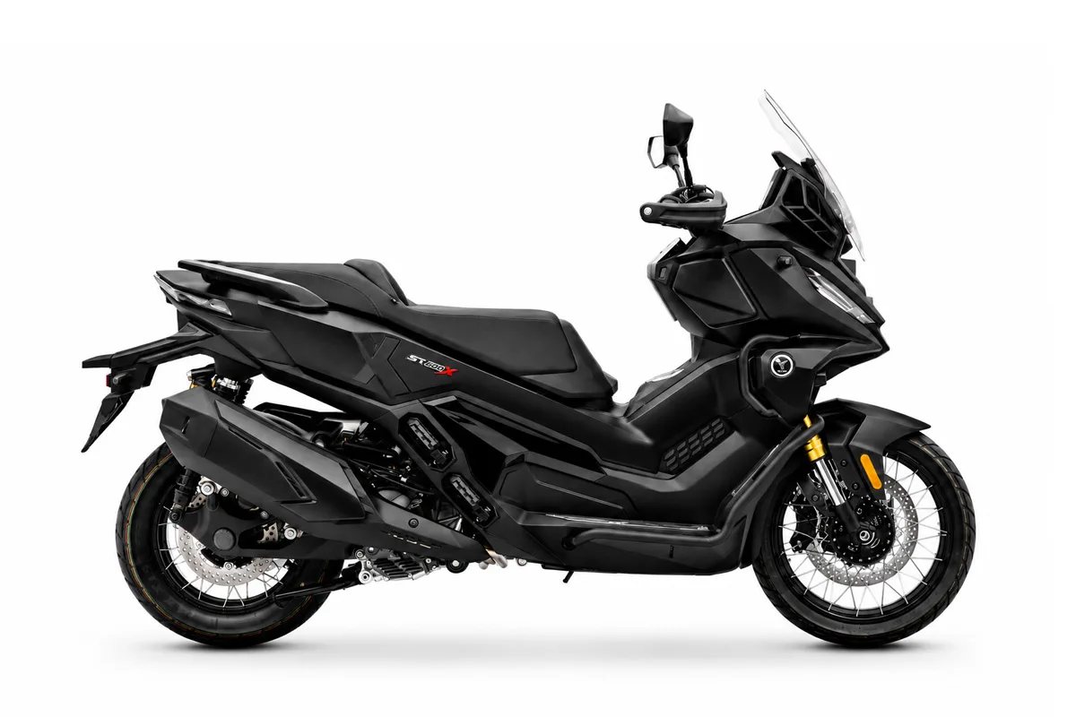 Voge SR450X (2026) — foto 1