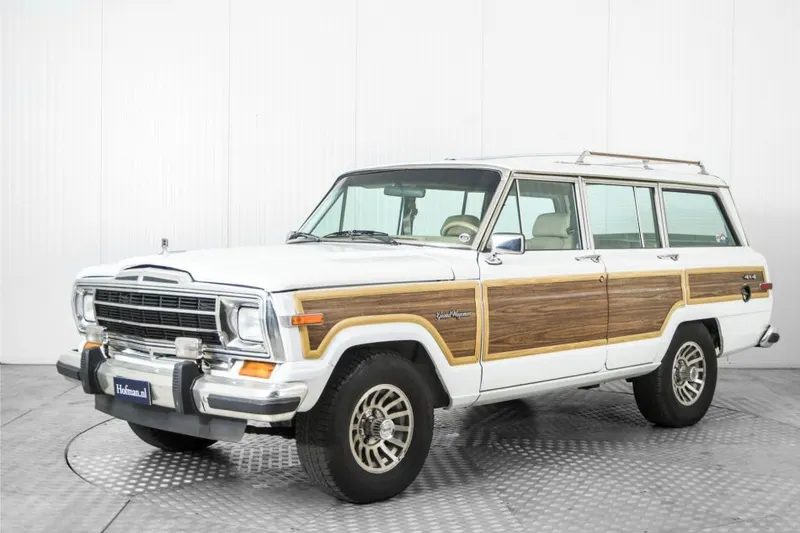 Jeep Wagoneer (1982)