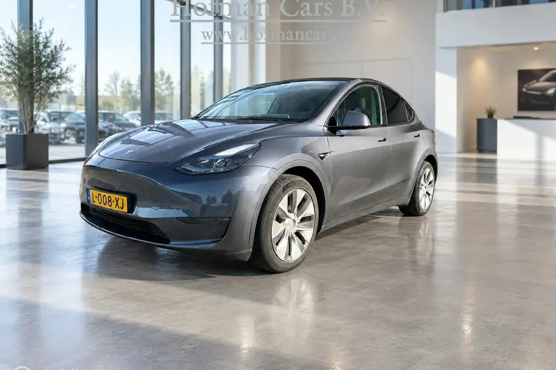 Tesla Model Y (2021)