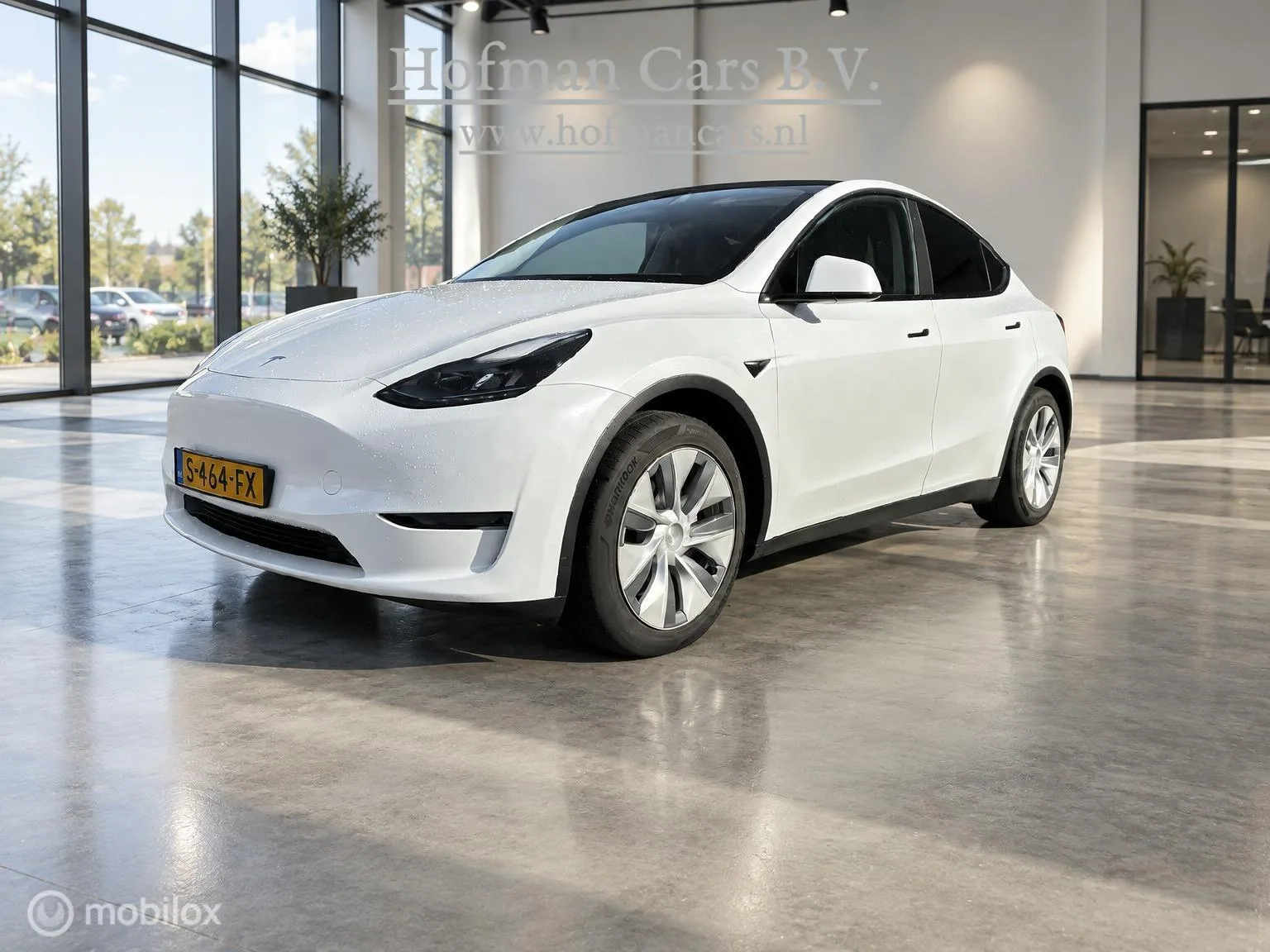 Tesla Model Y (2022) — foto 1