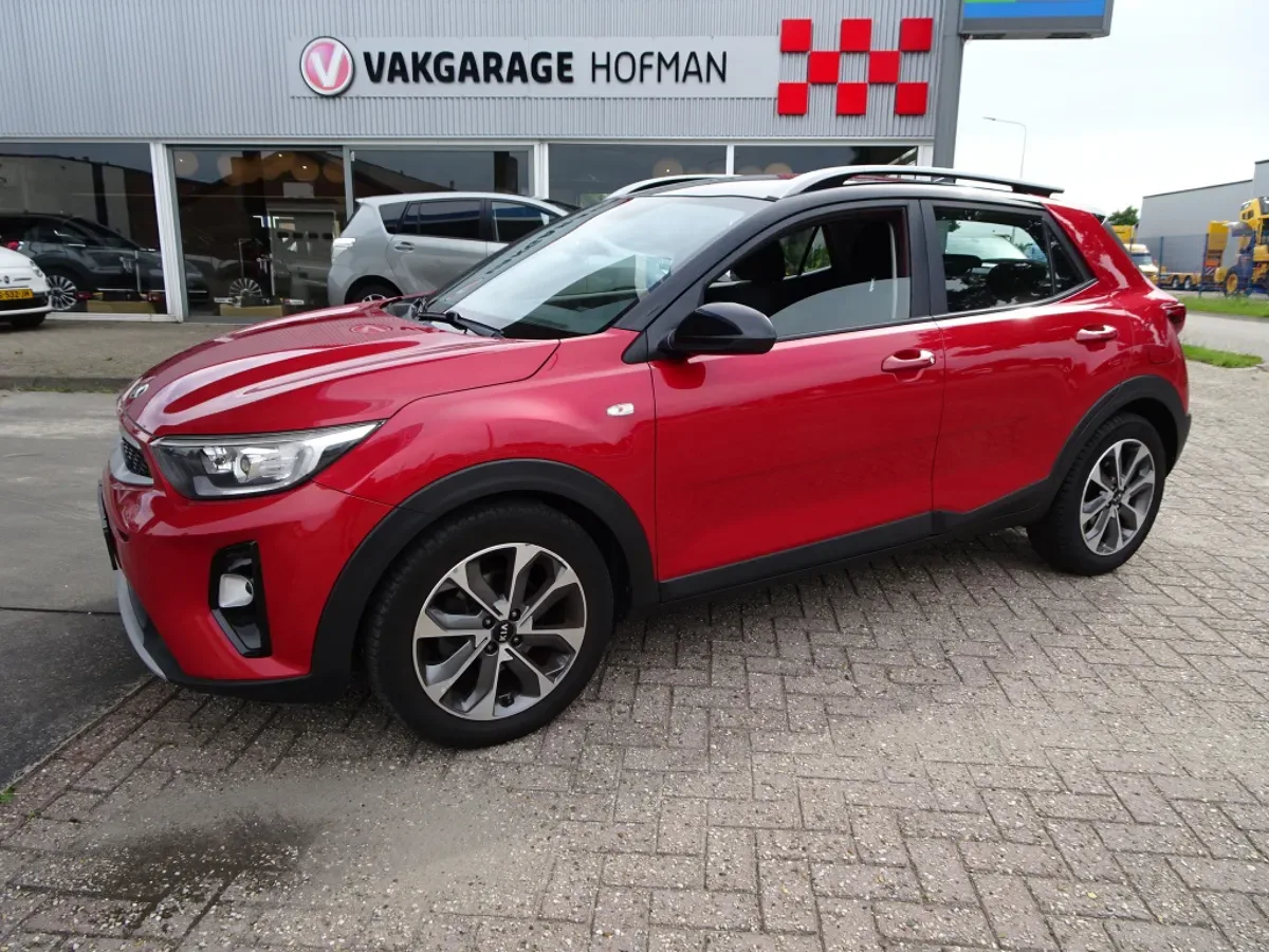 Kia Stonic (2019) — foto 1