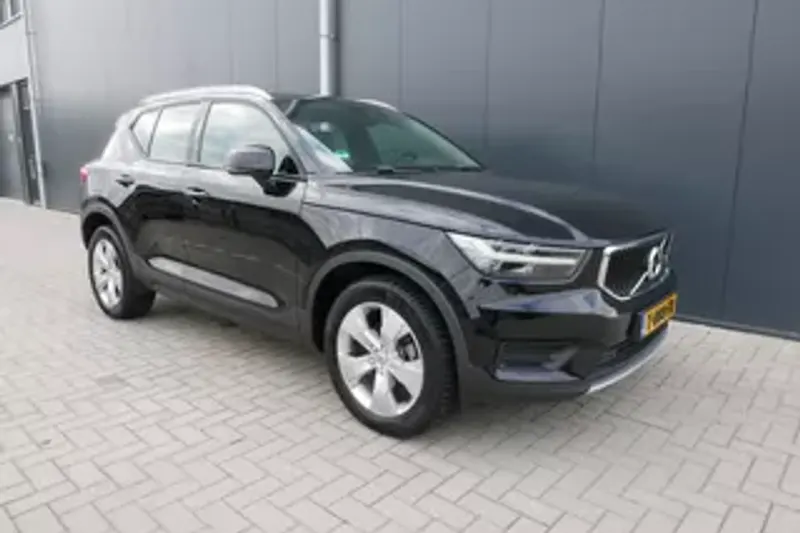 Volvo XC40 (2020)